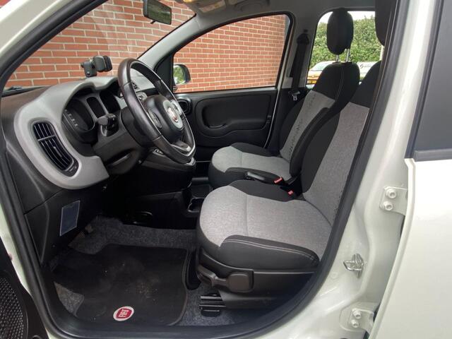 Fiat PANDA 0.9 TWINAIR LOUNGE AUTOMAAT ROLSTOELAUTO PDC AIRCO BLUETOOTH