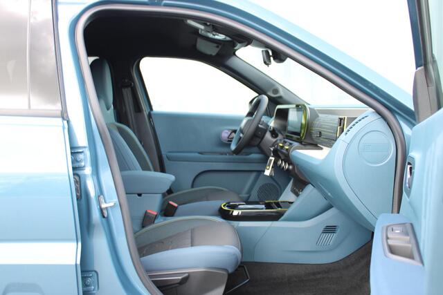 Fiat PANDA Grande 1.2 Hybrid Icon Nieuw uit voorraad leverbaar