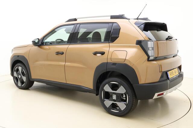 Fiat PANDA Grande La Prima 11 kW 44 kWh | Nvigatie | Climate control | Camera | Stoel & Stuurverwarming | NIEUW MODEL | DEMO | Dakrails | Hoge instap