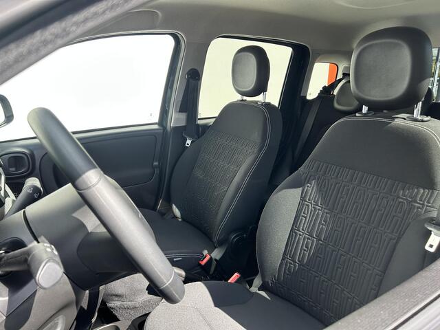 Fiat PANDA 1.0 Hybrid RED Cross