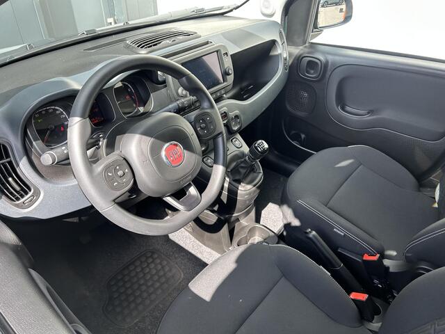 Fiat PANDA 1.0 Hybrid RED Cross