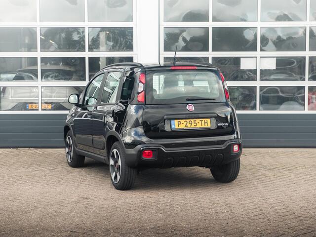 Fiat PANDA Hybrid City Cross | Clima | Dakrails | Mistlampen | 5-Zits | Unieke KM Stand