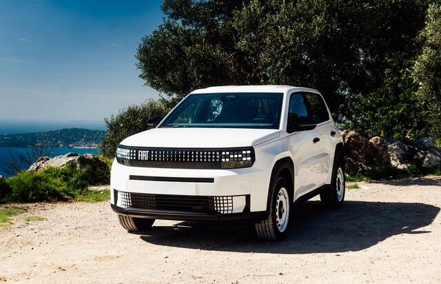 Fiat PANDA Grande RED 7.4 kW 44kWh | Wordt verwacht | Let op: Voorbeeldfoto!