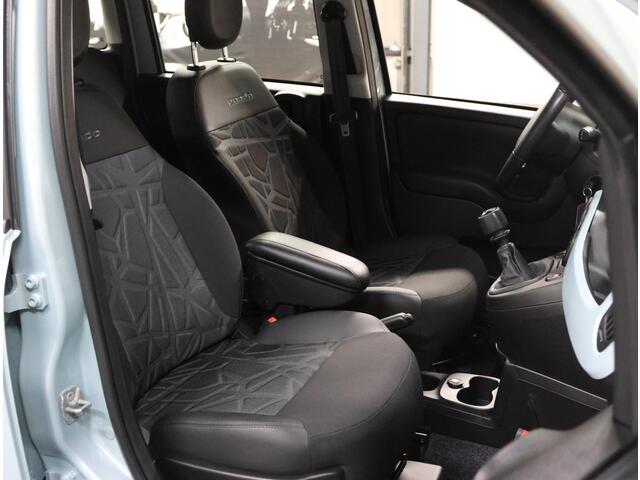 Fiat PANDA 1.0 Hybrid Launch Edition | Armsteun | DAB Radio | Parkeersensoren | Lederen Stuurwiel | Climate Control | Isofix | Goed Onderhouden! |