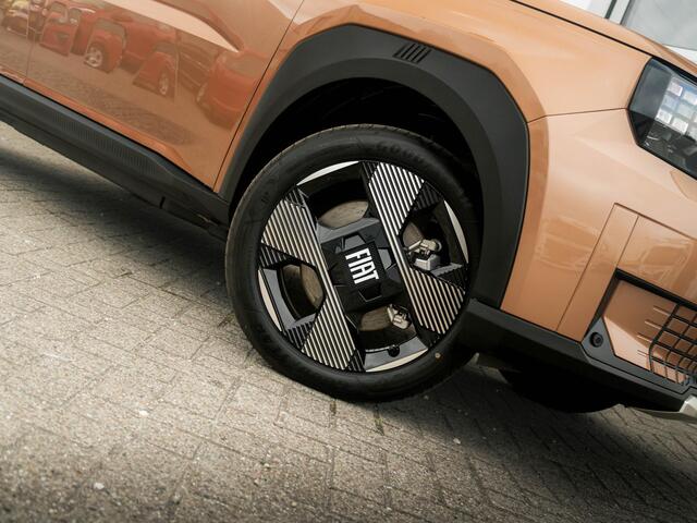 Fiat PANDA Grande La Prima 44 kWh | Uit voorraad leverbaar | Clima | Cruise | Camera | Apple Carplay | 17" | Navi | Winter Pack