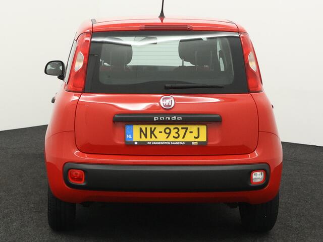 Fiat PANDA 0.9 TwinAir Popstar Airco, Brake assist system, Elek. Stabiliteits Programma, Elek. remkrachtverdeling, Start/stop systeem, Stuurbekrachtiging snelheidsafhankelijk De Fiat Panda 0.9 TwinAir Popstar is klein van formaat, maar groots in karakter. Met zijn v