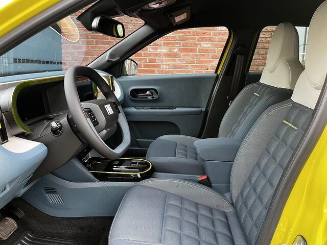 Fiat PANDA Grande La Prima EV 44kWh 113pk | VERW. VOORRUIT | VERW. VOORSTOELEN | STUURVERW. | NAVI | CAMERA