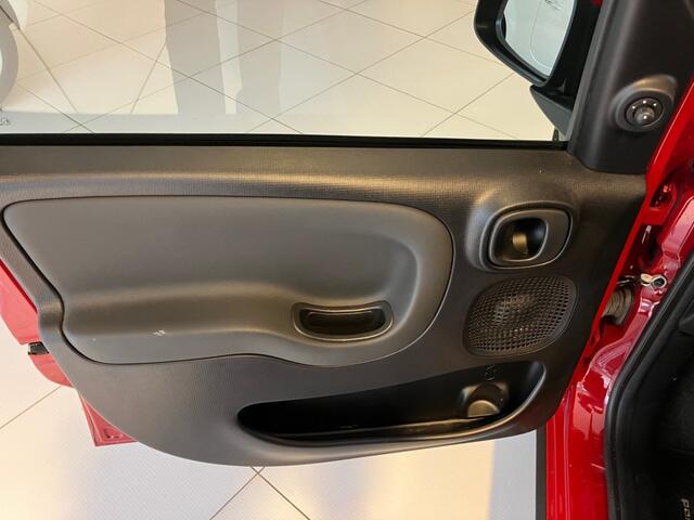 Fiat PANDA Red