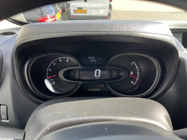 Fiat TALENTO 9-persoons 1.6 MJ EcoJet L1H1 Incl. BTW/ BPM Airco Camera PDC Groepsvervoer Passenger Kombi Combi Tourer