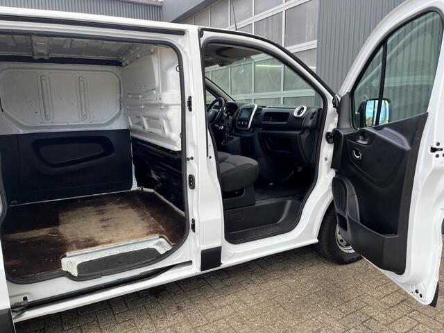Fiat TALENTO 2.0 MultiJet L1H1 146pk Airco Cruise controle Trekhaak 2000kg trekgewicht Schuifdeur Parkeerhulp achter Bluetooth telefoon voorbereiding 3-Persoons Euro 6