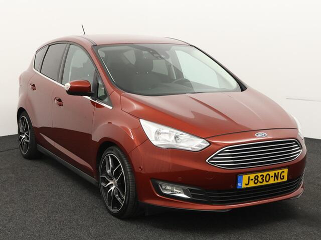Ford C-MAX 1.5 Titanium Airco, bluetooth, stuur multifunctioneel, verwarmd voorruit, spraakbediening, Elektronische remkrachtverdeling, Elektronisch Stabiliteits Programma Stap in en ervaar hoe praktisch en stijlvol een gezinsauto kan zijn. Deze Ford C-Max 1.5 Titan