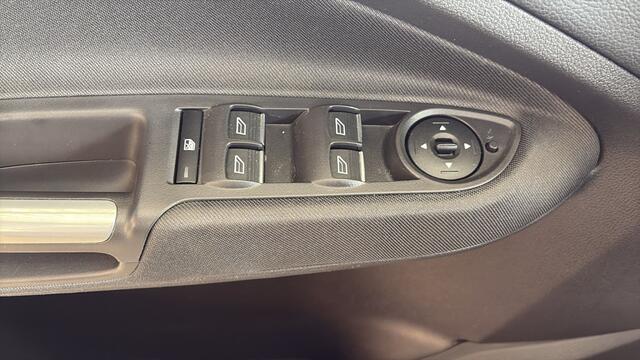 Ford C-MAX BWJ 2018 1.5 150 PK Titanium AUTOMAAT | STOELVERW. | NAVI | CLIMA | CRUISE | LMV | PDC | CD-SPELER