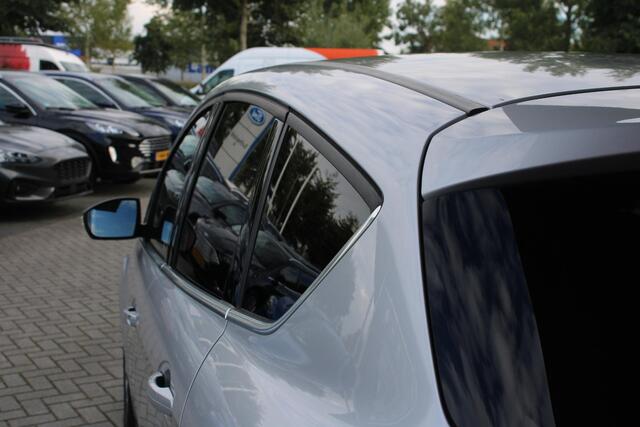 Ford C-MAX 1.0 EcoBoost 125 PK Titanium | Camera | Winterpack | Navigatie | 17 INCH Lichtmetalen Velgen | Climate Control | Cruise Control | Privacy Glass | Half lederen bekleding | Dealeronderhouden