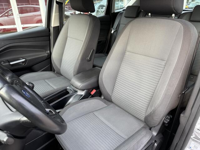 Ford C-MAX 1.0 Titanium uitvoering..!! Navigatie, Climate contr, Trekhaak, Parkeersens, etc..!!