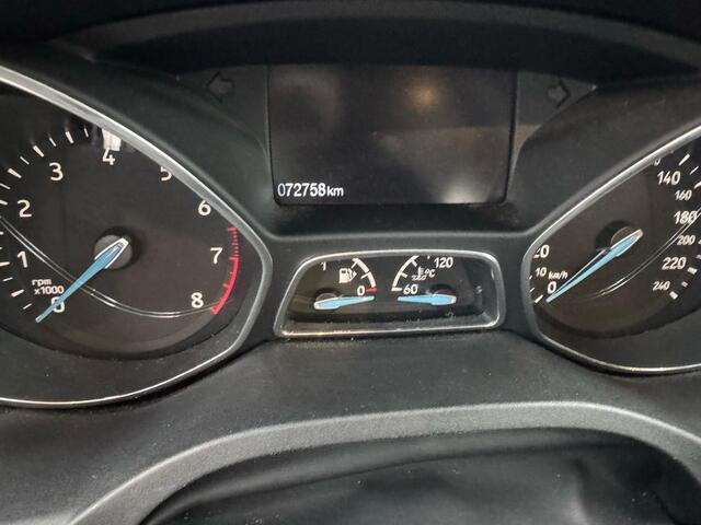 Ford C-MAX 1.5 Titanium 150pk Trekhaak | Achteruitrijcamera | Stoelverwarming | Climate control | Voorruit verwarming | 1.500kg Trekgewicht!