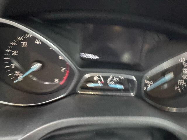 Ford C-MAX 1.5 Titanium 150pk Trekhaak | Achteruitrijcamera | Stoelverwarming | Climate control | Voorruit verwarming | 1.500kg Trekgewicht!