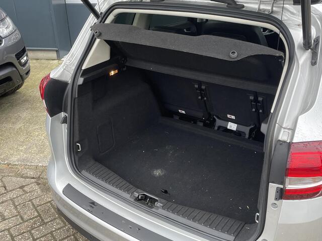Ford C-MAX 1.5 Titanium Automaat - Elektrische achterklep - Stoelverwarming - Navigatie - Elektrisch verst. stoel