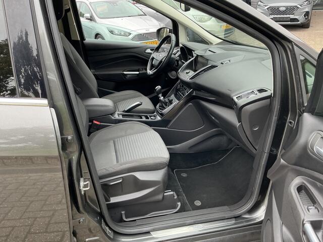 Ford C-MAX 1.0 TITANIUM