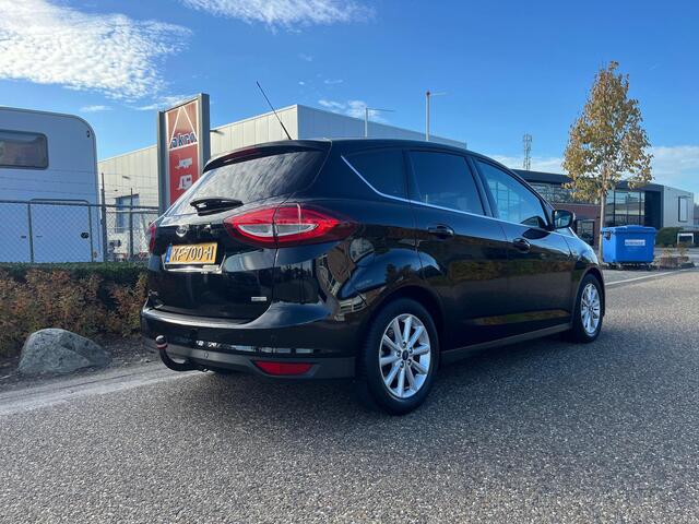 Ford C-MAX 1.0 Titanium | Nieuwe distributieriem | NAVI | Cruise control | Trekhaak | Achteruitrijcamera