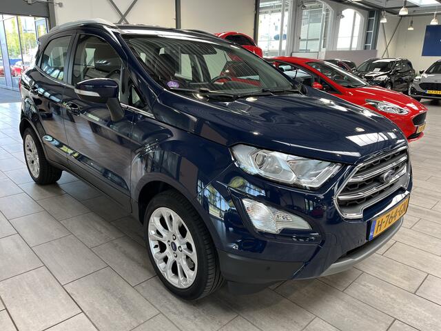 Ford ECOSPORT EcoBoost 125 pk Titanium | Camera | 17" | Dode hoek bew. | Clima | Cruise | Apple Carplay