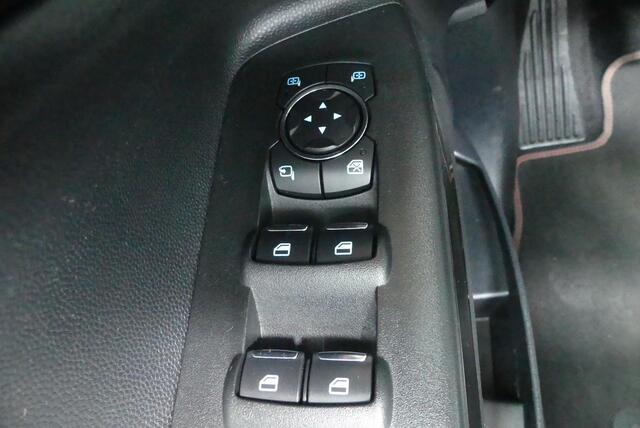 Ford ECOSPORT 1.5 TDCi AWD ST-Line X DIESEL! AFNEEMBARE TREKHAAK 1.100KG, CRUISE, CLIMA, NAVI, B&O, SCHUIFDAK, WINTER PACK, CAMERA, 92.409KM