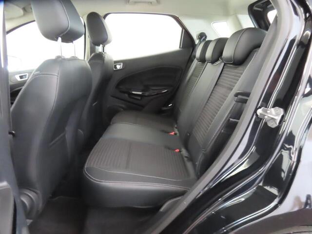 Ford ECOSPORT 125pk EcoBoost Titanium Half Leer Climat Apple Car play Parkeersensoren Dealeronderhouden