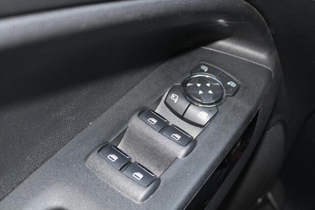 Ford ECOSPORT 1.0 EcoBoost 125 PK ST-Line | Camera | B&O Sound | BLIS | Navigatie | 18 INCH LMV | Winterpack | Climate Control | Cruise Control | Allseasonbanden