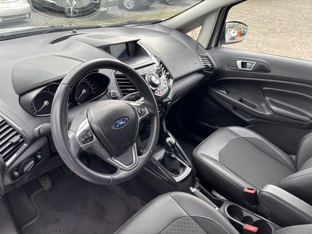 Ford ECOSPORT 1.0 EcoBoost Titanium Navigatie / Keyless / Parkeersensors