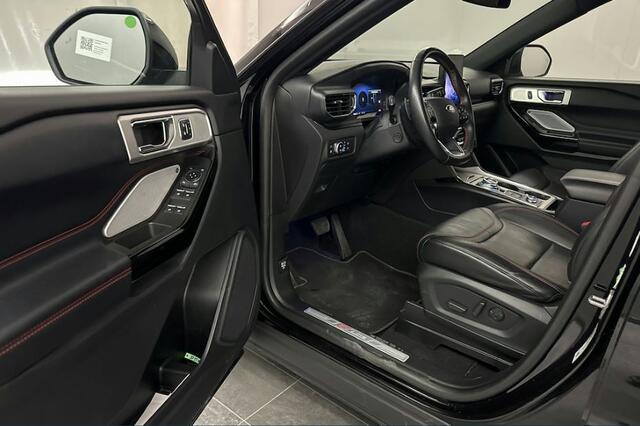 Ford EXPLORER 3.0 V6 EcoBoost PHEV ST-Line Pano | B&O | 360 camera | Trekhaak | Stoel Ventilatie