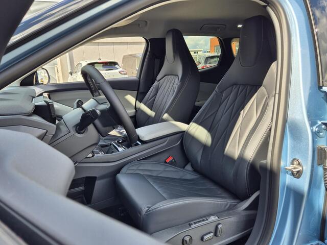 Ford EXPLORER Premium Extended Range RWD 77 kWh | Massage stoelen | Stoelverwarming | Achteruitrijcamera | Elektrische achterklep | 20 inch velgen