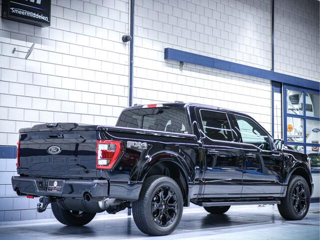 Ford F-150 Lariat Black Edition | 5.0L V8 | SuperCrew 4x4 | Direct leverbaar