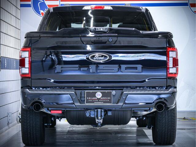 Ford F-150 Lariat Black Edition | 5.0L V8 | SuperCrew 4x4 | Direct leverbaar
