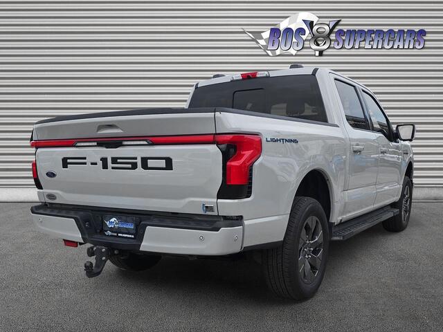Ford F-150 LIGHTNING LARIAT ER