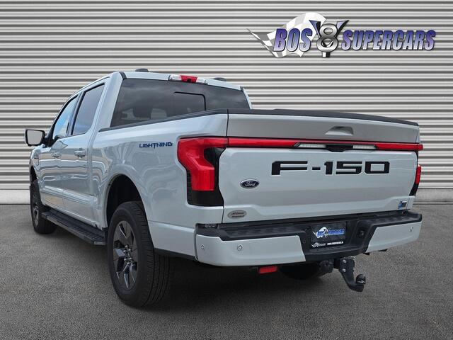 Ford F-150 LIGHTNING LARIAT ER