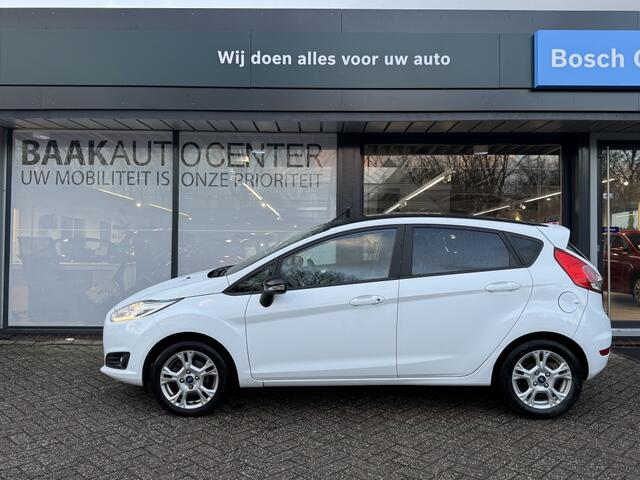 Ford FIESTA 1.0 White Edition