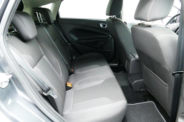 Ford FIESTA 1.0 100pk EcoBoost Titanium. Navi, Clima, Cruise, 16"LMV, Park Sensors V+A