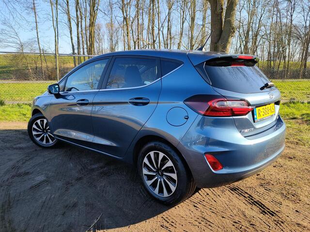 Ford FIESTA 1.0 EB Hybrid 125PK Titanium X | ADAP. CRUISE | WINTERPACK | CARPLAY NAVI | CLIMA |