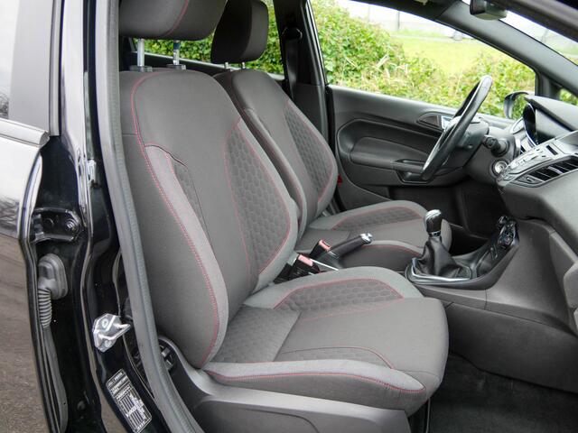 Ford FIESTA 1.0 EcoBoost ST Line | NAVIGATIE | CRUISE CONTROL |