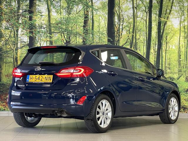 Ford FIESTA 1.0 EcoBoost Titanium | Cruise Control | Parkeersensoren Achter | Apple Carplay | Origineel Nederlands | Automatische Verlichting |