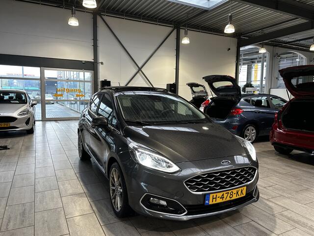 Ford FIESTA EcoBoost 125 pk Vignale | Pano | Winter Pack | Camera | Leer | Adapt. cruise | B&O | 17" | Pr. glass |
