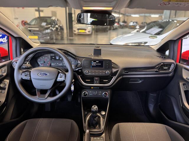 Ford FIESTA 1.1 Trend 85pk Airco Cruise Bluetooth All Season banden 5drs Dealeronderhouden