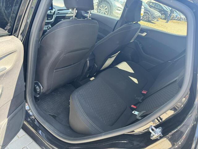 Ford FIESTA 1.0 EcoBoost Hybrid Titanium | Winter Pack | Navigatie | Camera |