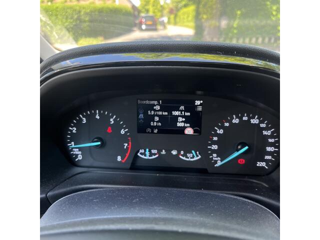 Ford FIESTA 1.0 EcoBoost Hybrid Titanium Complete BTW auto met oa. navigatie en line assist en cruise controle