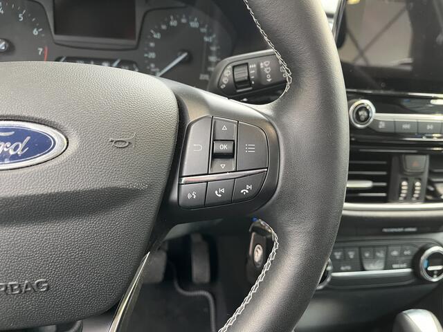 Ford FIESTA 100PK EcoBoost Titanium AUTOMAAT I Trekhaak I parkeersensoren I LM velgen