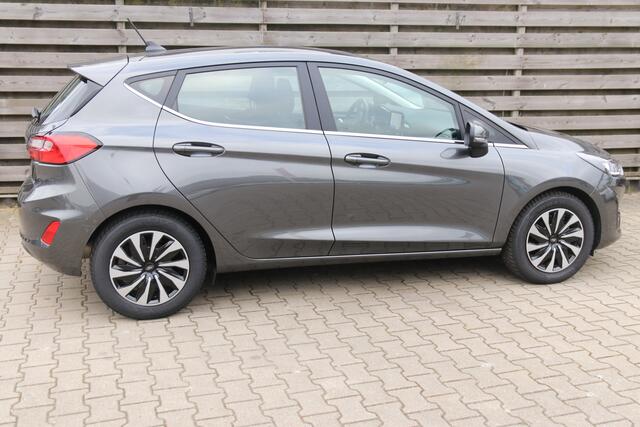 Ford FIESTA 1.0 EcoBoost Hybrid Titanium Climate / Cruise / Navi / apple carplay