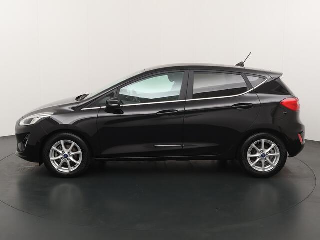 Ford FIESTA 125pk EcoBoost Hybrid Titanium Adapt. Cruise | B&O | Keyless | Camera | Apple/Android CarPlay | BLIS |
