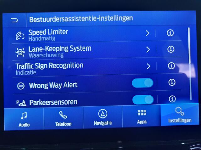 Ford FIESTA 1.0 EcoBoost Hybrid Titanium NAVI/PDC/CRUISE/CLIMA