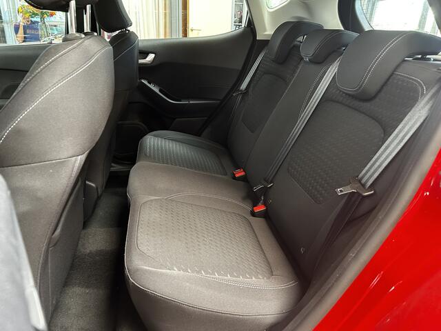 Ford FIESTA EcoBoost 125PK Titanium AUTOMAAT I Adapt. Cruise I Dode hoek ind. I Camera I Auto Park