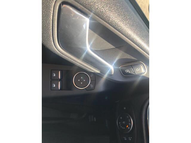 Ford FIESTA 1.1 Trend 85pk 5 deurs | Navigatie | Apple Carplay/Android auto | Airco | Bluetooth