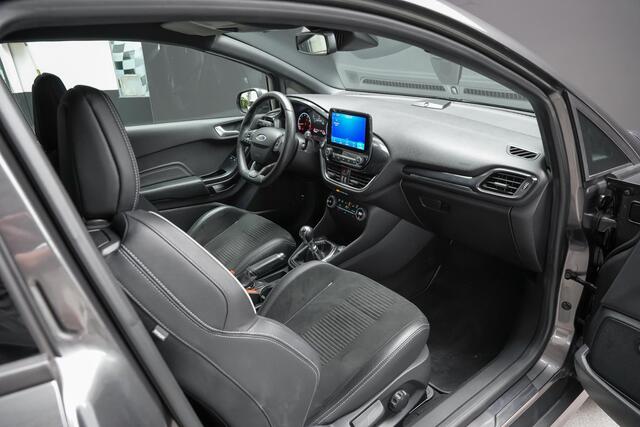 Ford FIESTA ST-3 Performance pack |sper differentieel|launch control|B&O|Apple Carplay|blind spot|parkeercamera|DAB|LED|winterpack|18" lichtmetalen velgen|